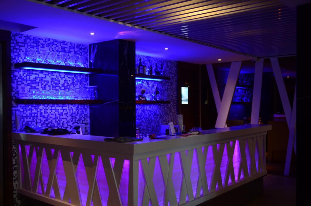 Hotel Blue Lagoon Даман Екстериор снимка